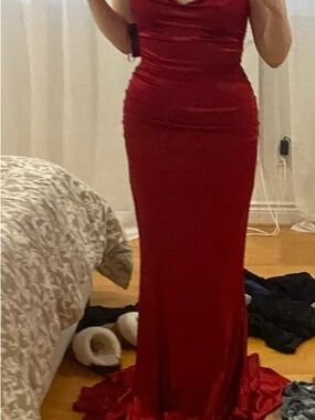 Sleek Red Ruched Evening Gown - Women